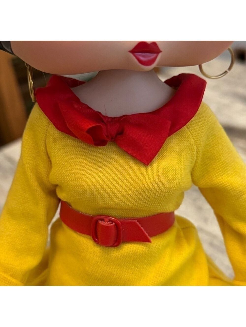 Betty Boop 1995 Porcelain Figurine Shopping Spree - Picture 7 of 9